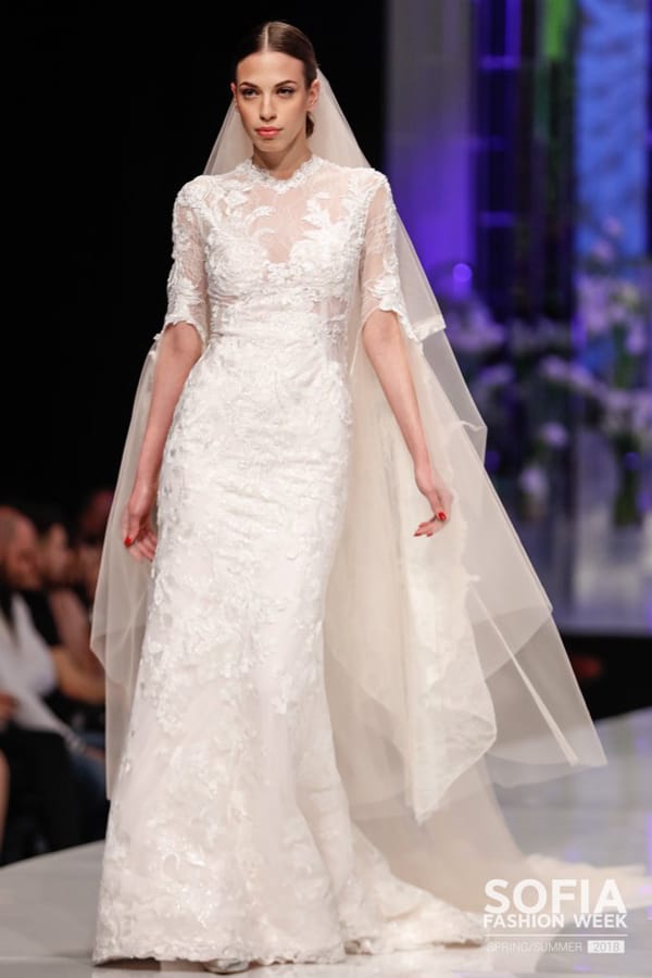 Христо Чучев показа стилна булчинска колекция с  пролетни акценти